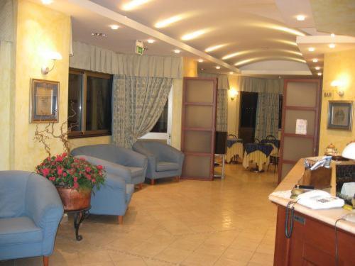 Hotel La Fonte โอซิโม ภายนอก รูปภาพ