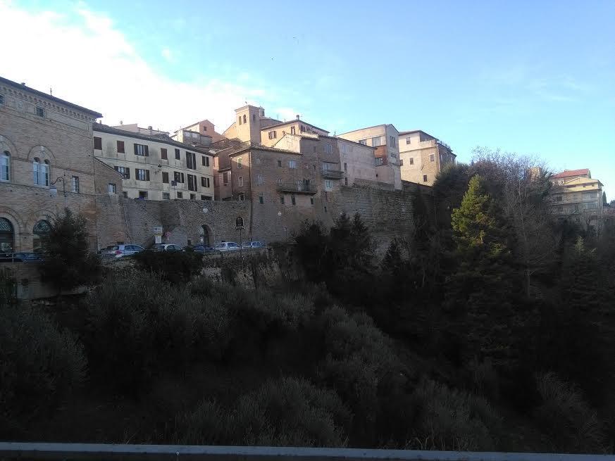 Hotel La Fonte โอซิโม ภายนอก รูปภาพ
